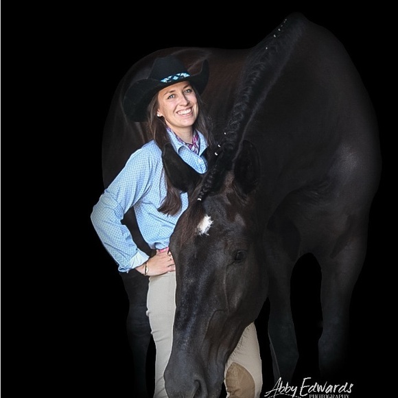 Meet your Posher, Alexandra - Picture 4 of 4